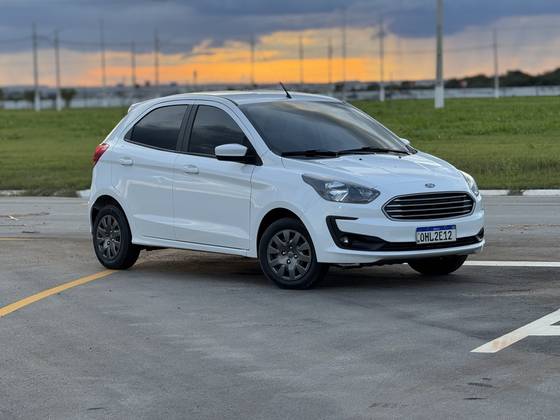 FORD KA 1.0 TI-VCT FLEX SE PLUS MANUAL FORD KA 1.0 TI-VCT FLEX SE PLUS MANUAL